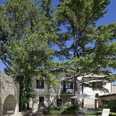 L'Arco Romanico 蒙特法尔科 外观 照片